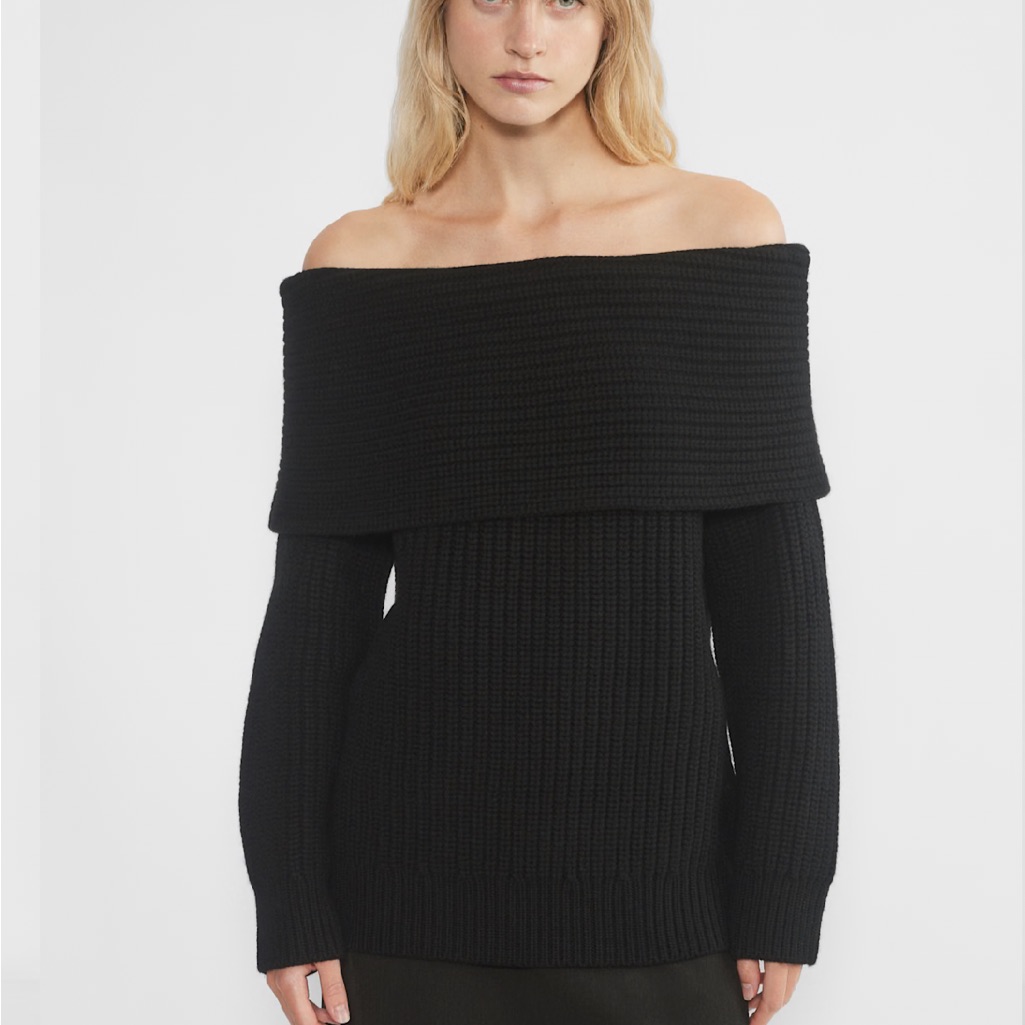 Wilfred Odelle Merino Wool Black Off-Shoulder Sweater